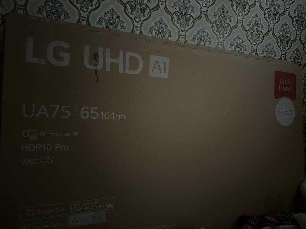 Televizor LG UHD 65 2026 — 2