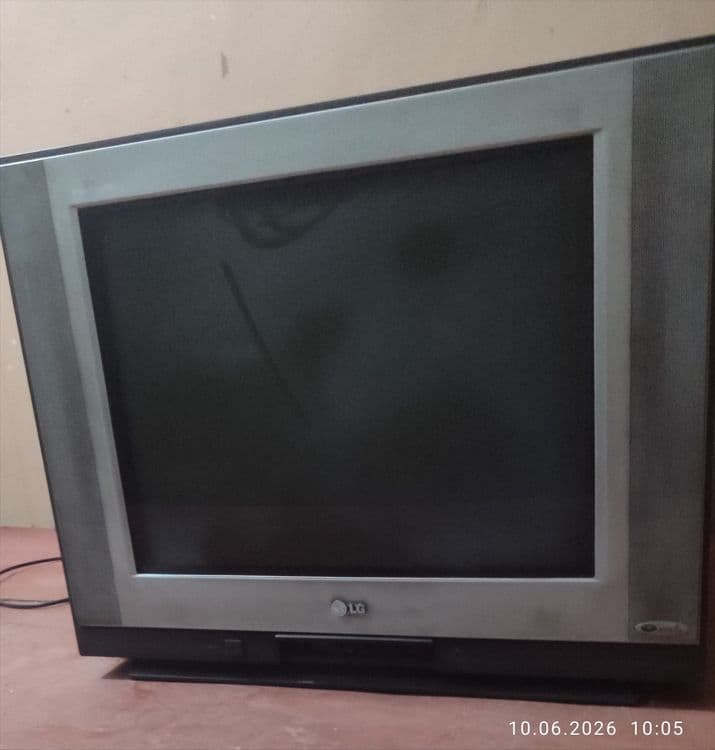 Продается Телевизор LG — 1