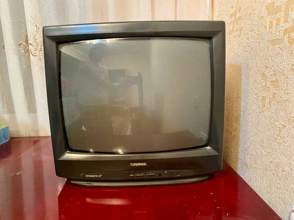 Телевизор LG б.у. и телевизор Toshiba б.у. — 4