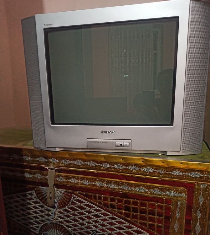Sony Televizor Srochniy sotiladi Holati yengide — 1