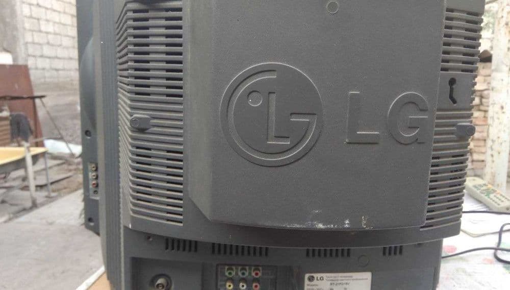 Телевизор LG.отлично работает — 2