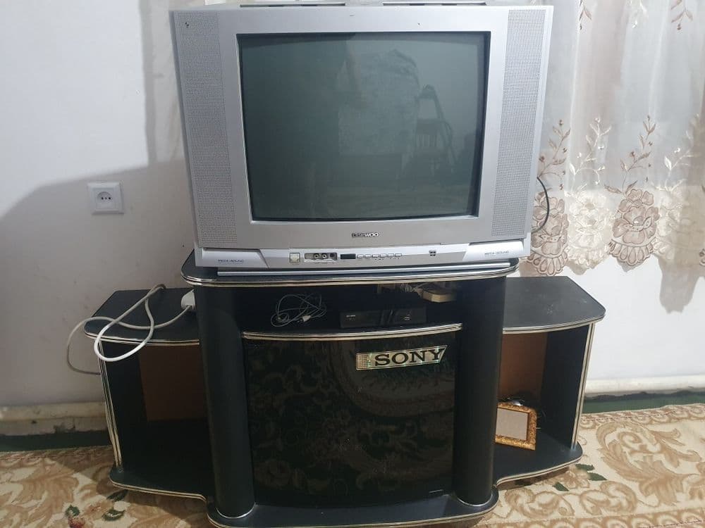 Телевизор ламповый — 2