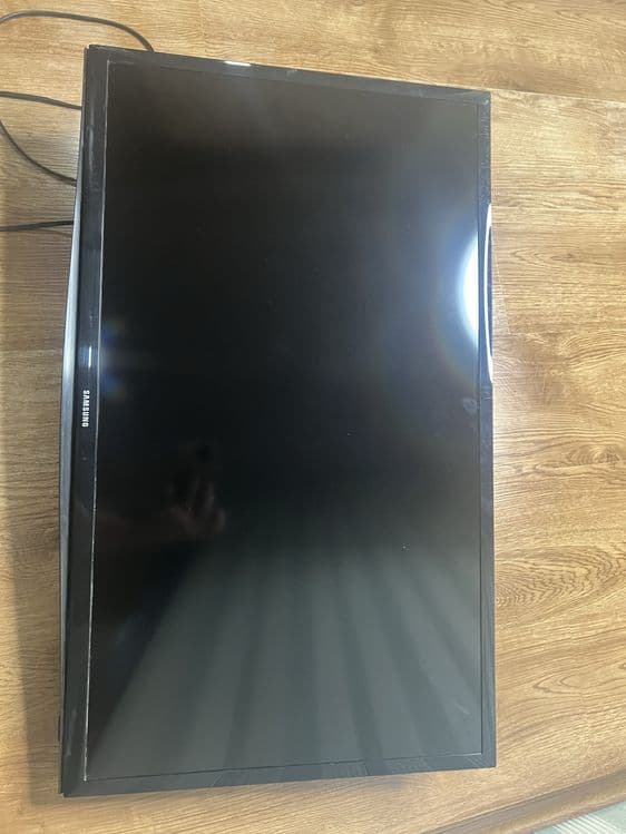Телевизор samsung — 2