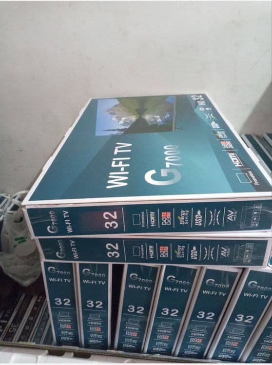 Телевизор -32  Samsung Смарт Тв — 2