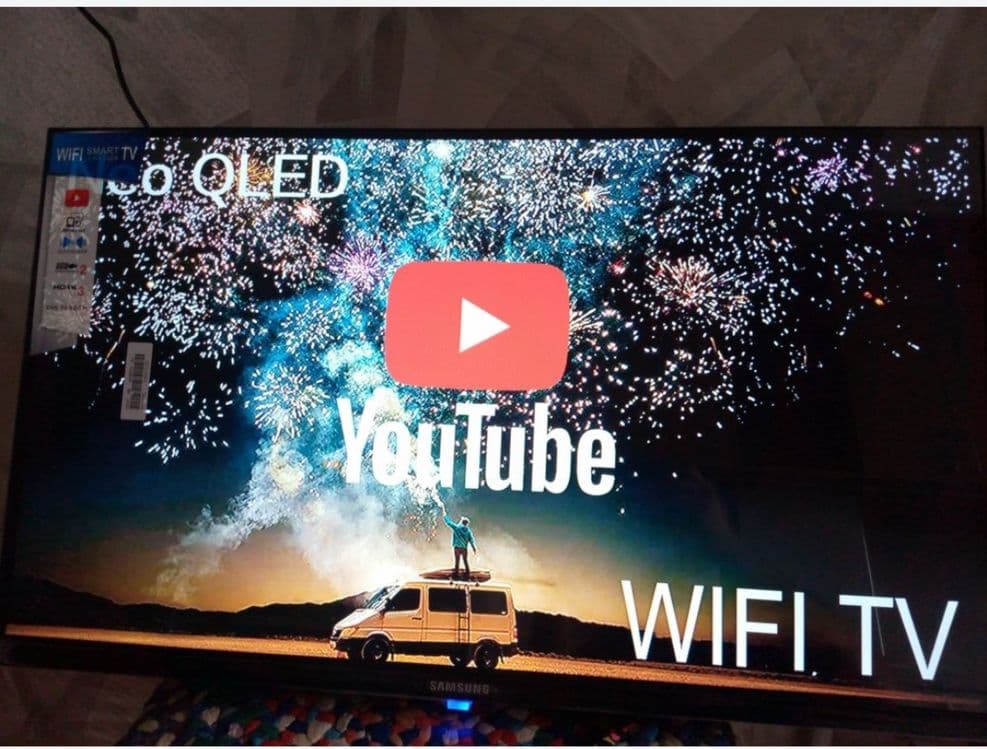Samsung - 32 Smart Tv.  Есть доставка — 4