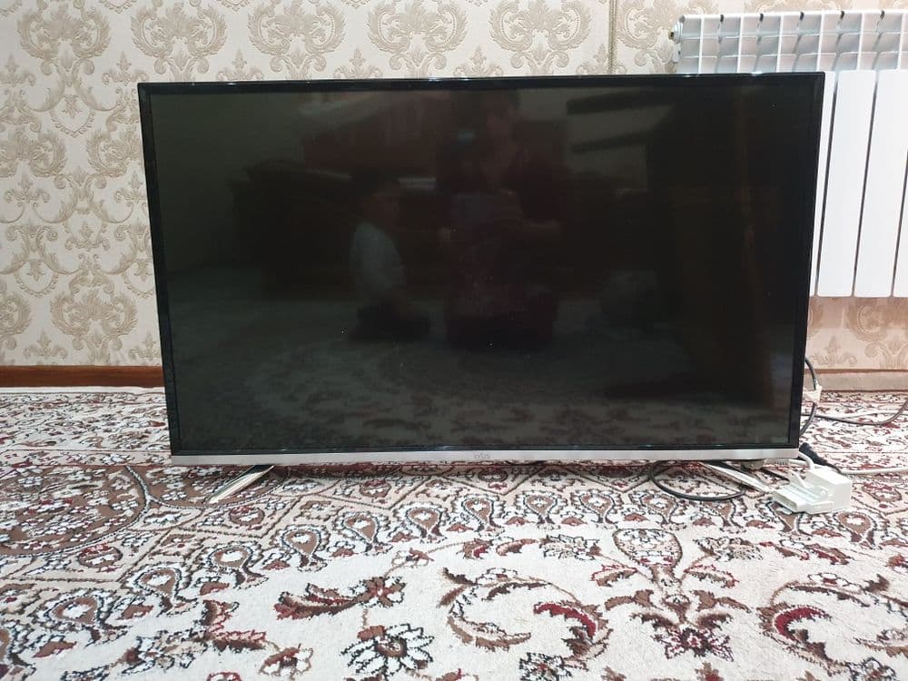 Tv Artel 43 LED/A9000 — 1