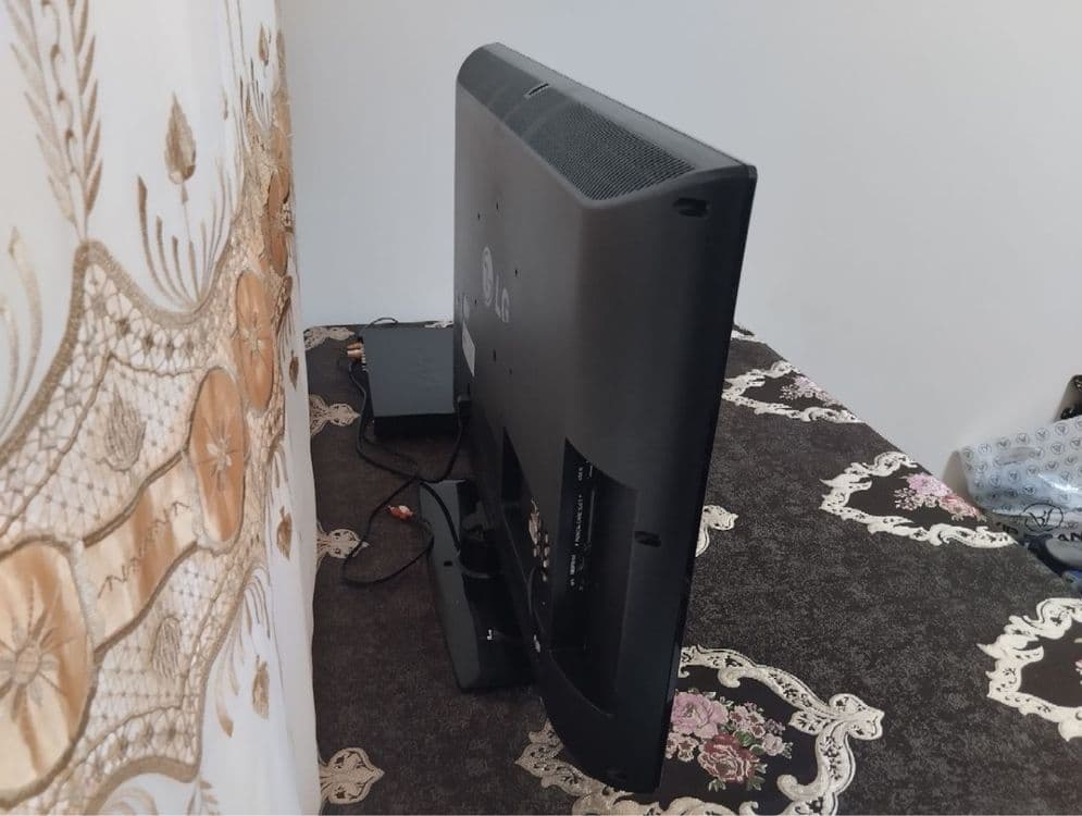 Televizor LG 32 Led — 3