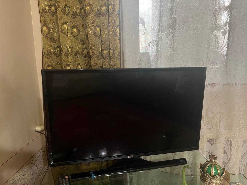 Продается свой в связи с переездом Телевизор Artel TV LED 9100 32” — 3