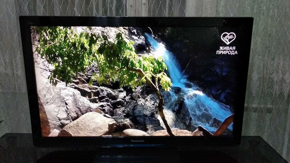Продам телевизор 42д Panasonic — 2