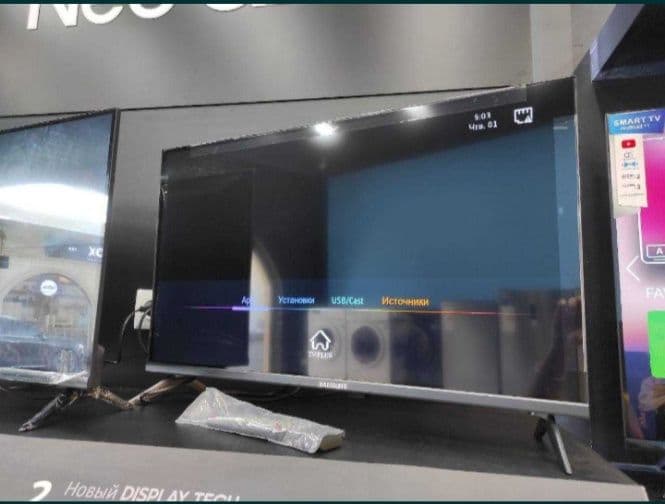 Televizor 32 Samsung 43 Smart TV HD — 2