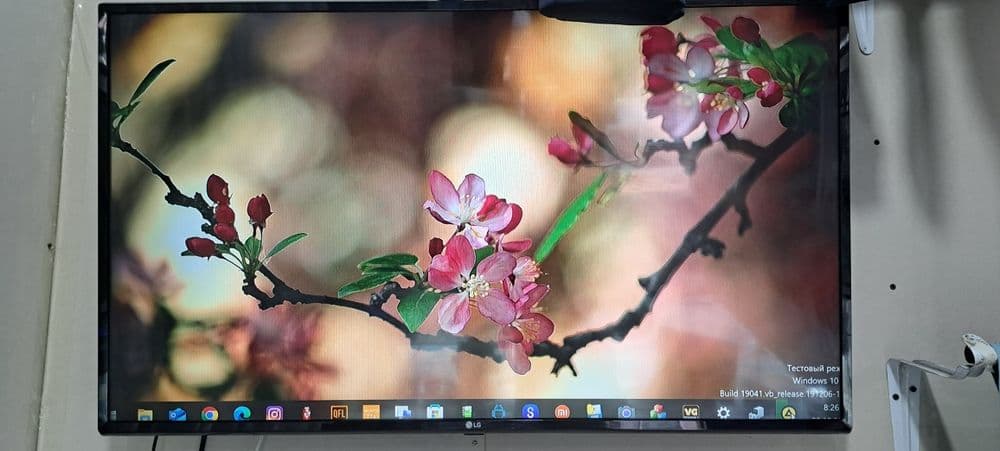 Телевизор LG43 Smart Tv — 1