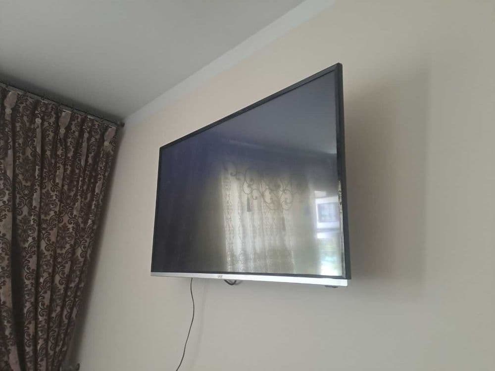 Телевизор Artel ART-LED 43/A9000 Smart — 1