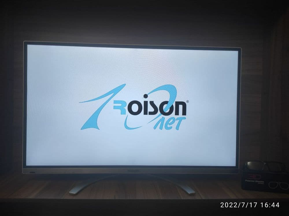 Roison телевизор 42 LED FULL HD — 2
