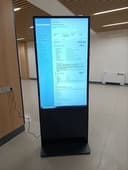 Интерактивный инфо-киоск вертикальный, экран 55
4. Тип панели: ЖК (L