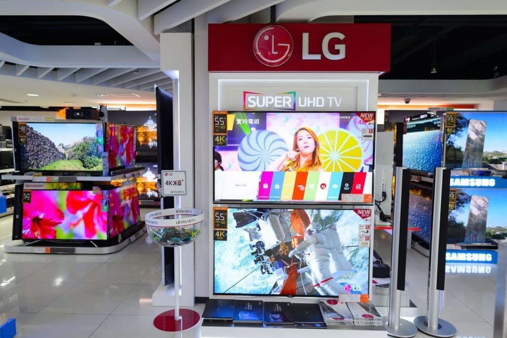 Телевизор LG" Samsung" Sony 65/ 75/ 98/ UHD 4K  низкий цены — 4