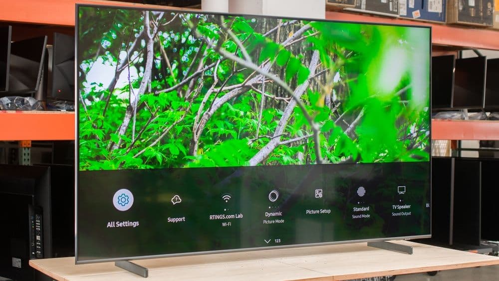 Телевизор Samsung QE-85Q7F 85" (2025) Вьетнам 2 goda garantiya — 2