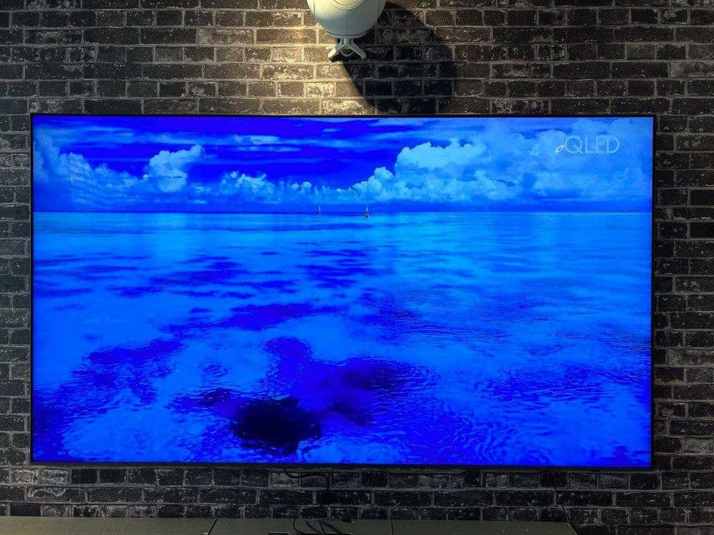 Телевизор QLED Samsung QE - 98Q80C 98" (Новинка QLED 120Гц) — 2