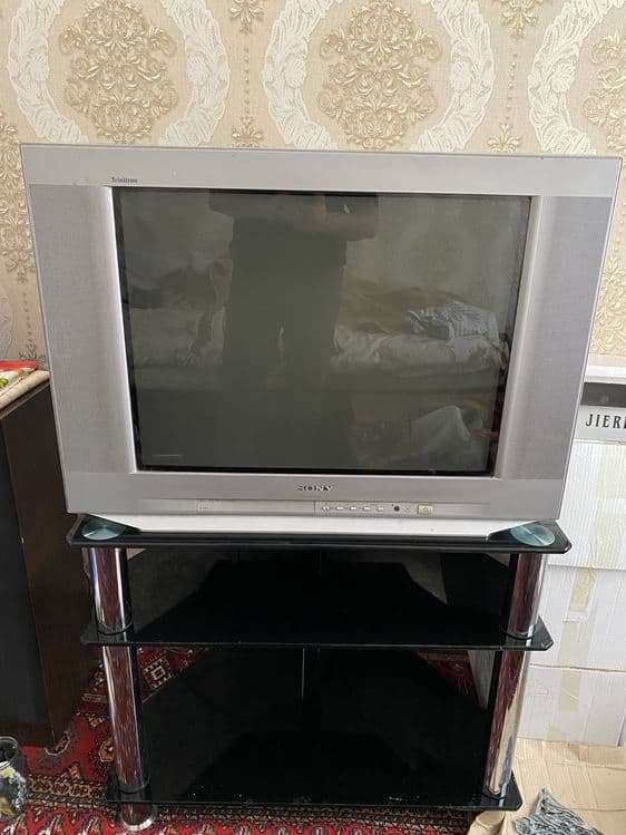Телевизор Sony Trinitron в идеальном состоянии — 1