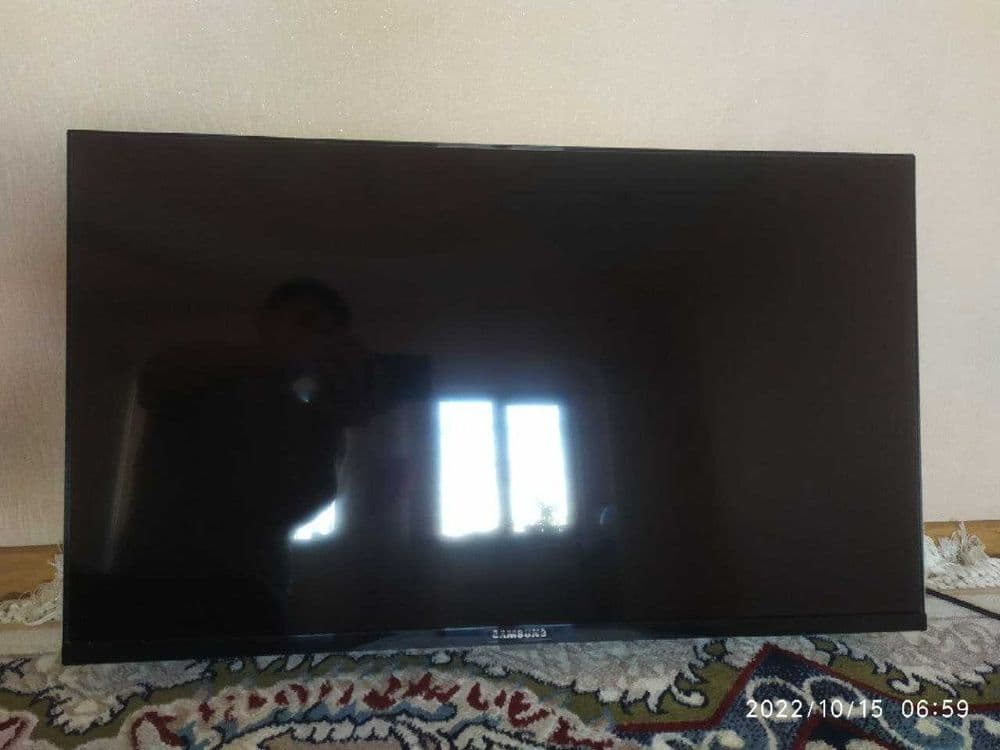 Samsung 32 Smart TV/samsung 32 smart wifi tv — 1