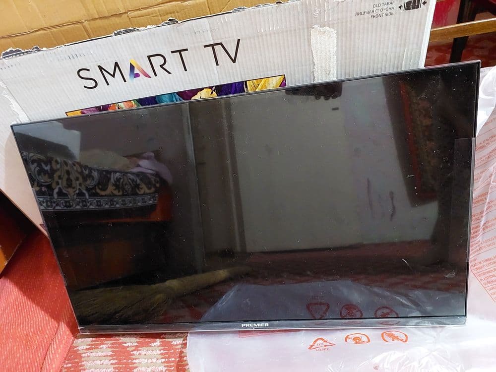 На запчасти телевизор PREMIER smart tv — 1