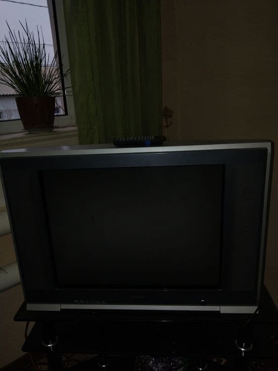 Televizor sotiladi — 1