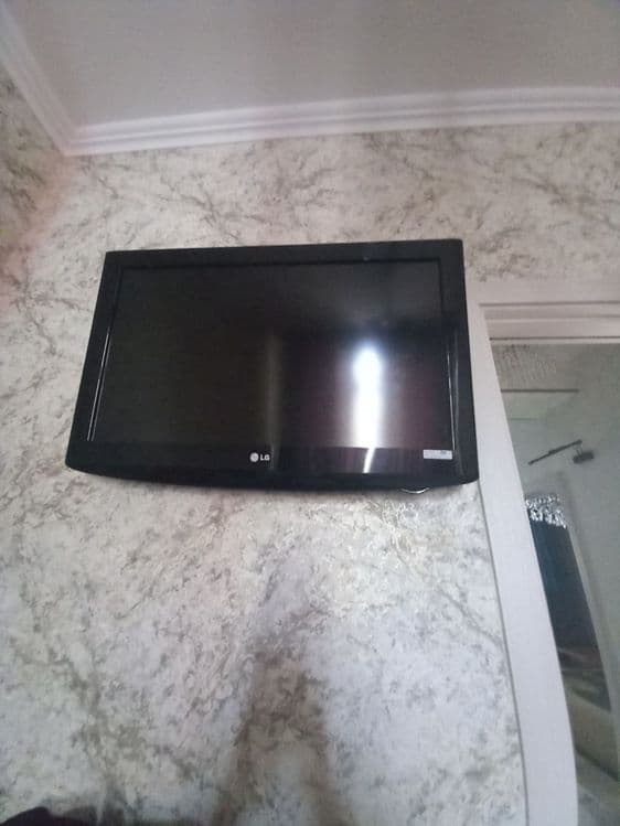 Телевизор (LG) — 1