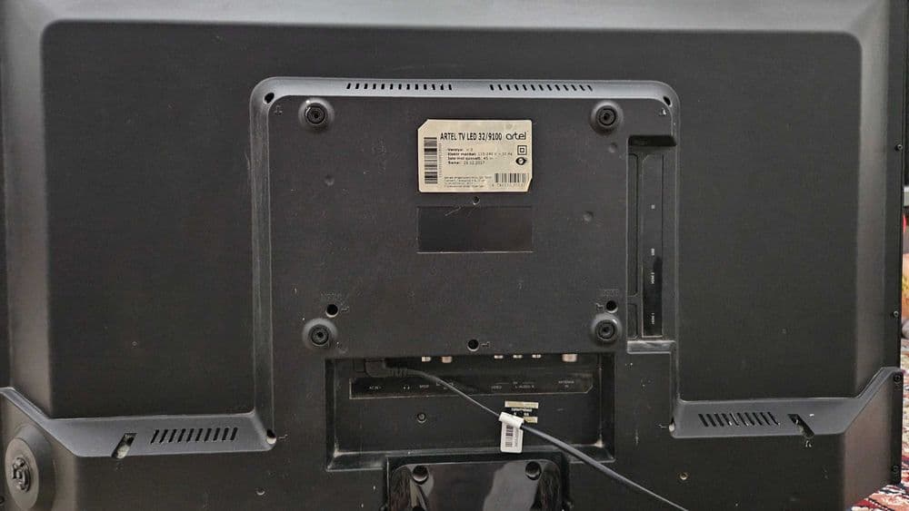 Телевизор Artel TV LED 32/9100 — 4
