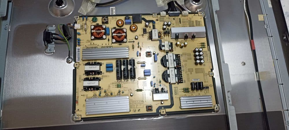 SamsungUE78HU9000T — 4