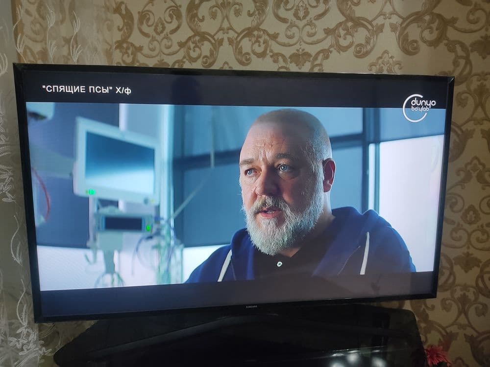 Samsung TV телевизор 49 — 1