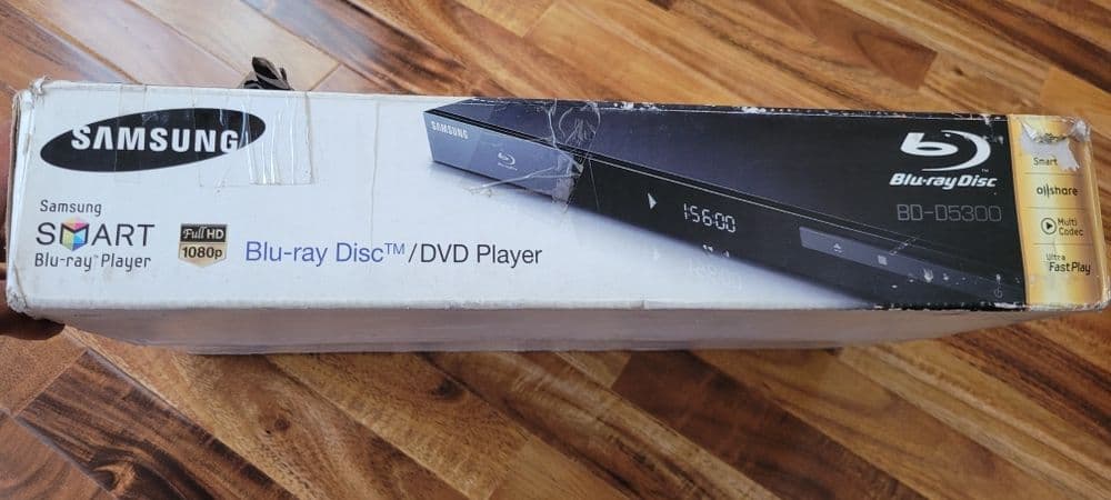 Samsung SMART BLU-RAY DB-5300 — 1
