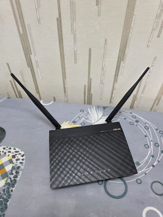 Wi-Fi Asus Router — 1