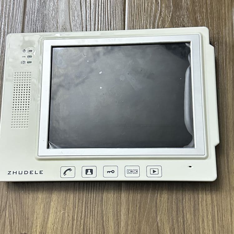 Zhudele   domofon — 2