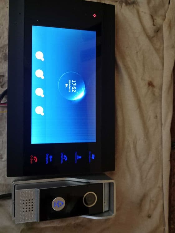 Продам цветной домофон сенсорный — 2