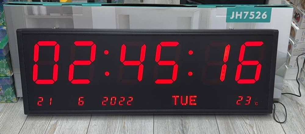 Большие электронные настенные часы с пультом 75×26 — 3