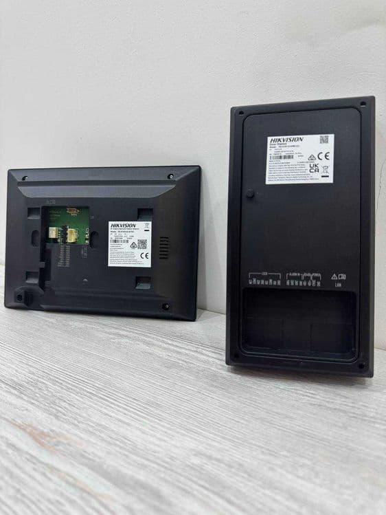 Домофон комплект Hikvision DS-KIS604-P (C) — 3