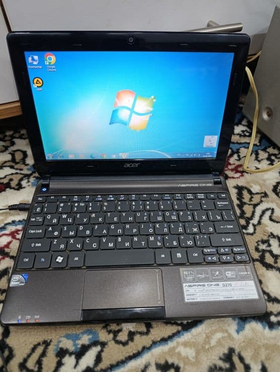 Нет бук и ноутбук acer. Toshiba — 1