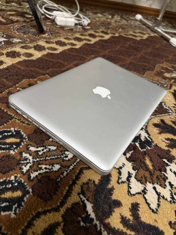 Macbook pro 2012 — 3