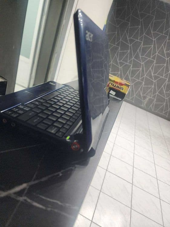Acer Aspire one ZG5 бюджетный нетбук  windows 7 — 6