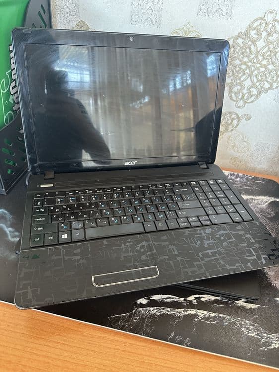 Noutbuk sotiladi (Acer) Windows 7 — 1