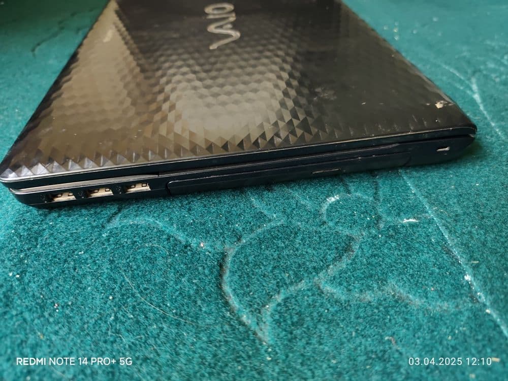 Ноутбук vaio sony — 5
