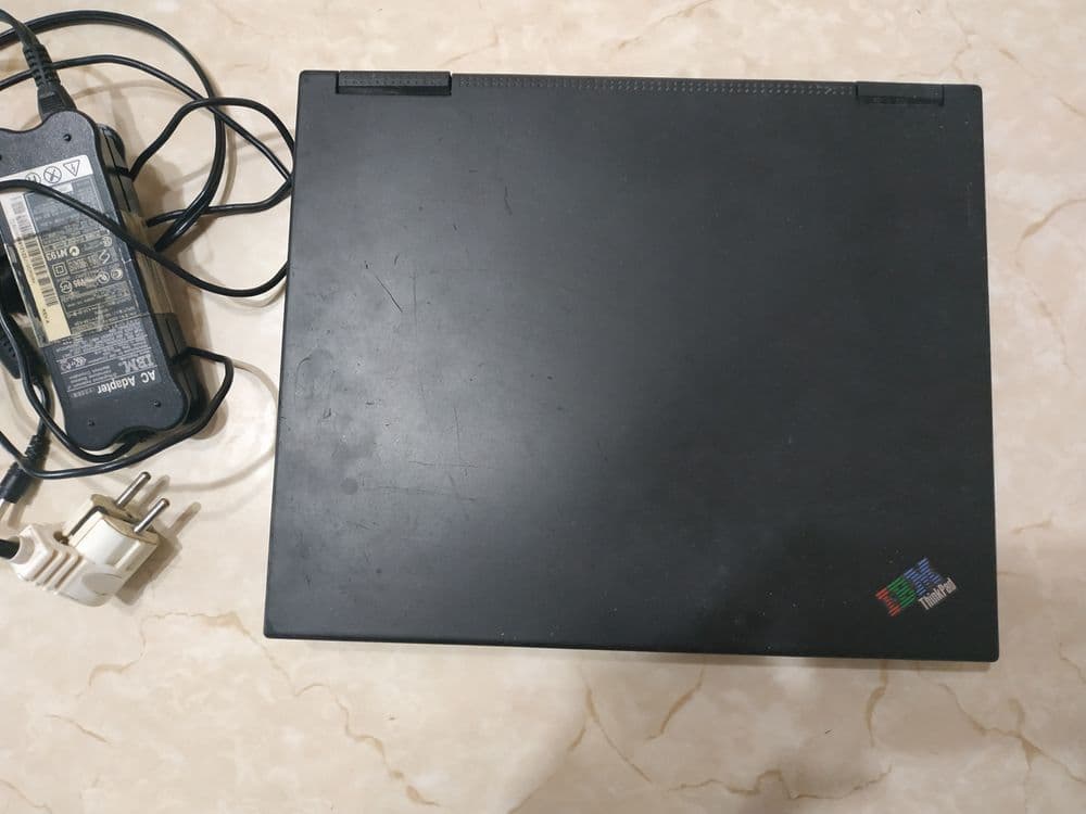 Продам ноутбук IBM ThinkPad T20 — 2