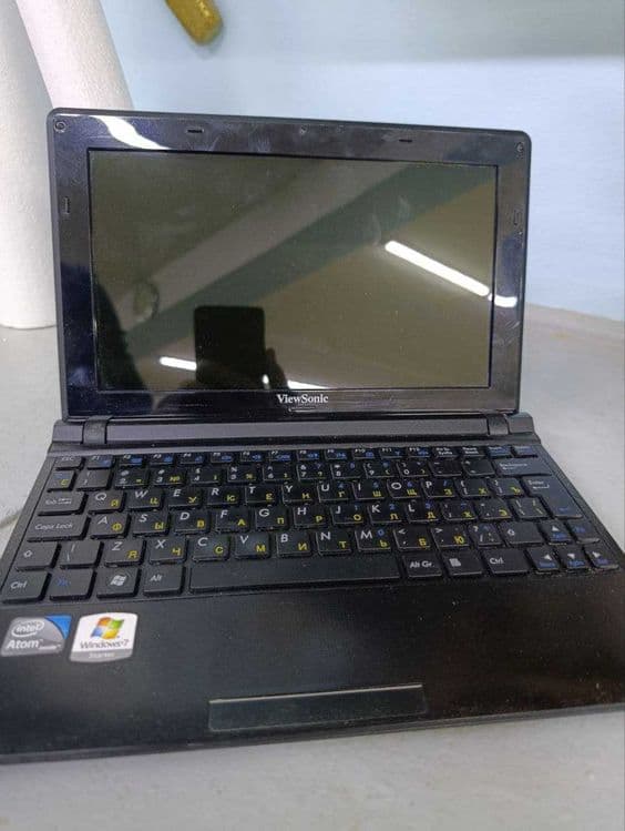 ViewSonic vs13756 netbook — 1
