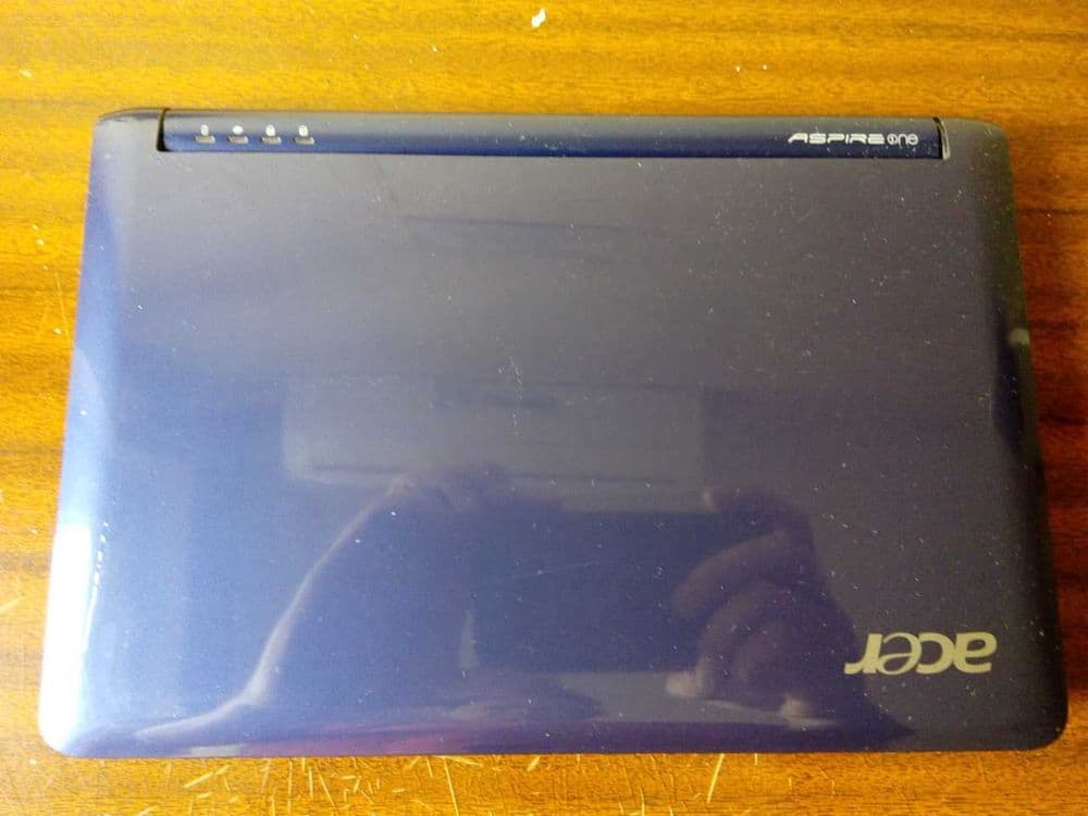 нетбук Асер Aspire one — 2
