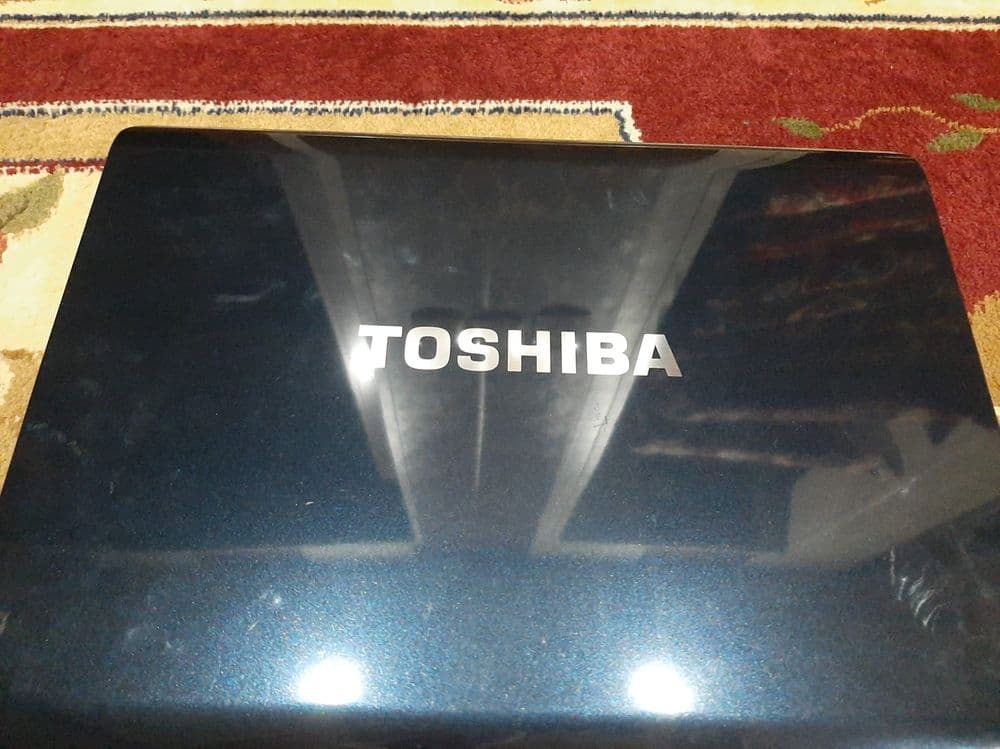 Kompyuter Toshiba — 4