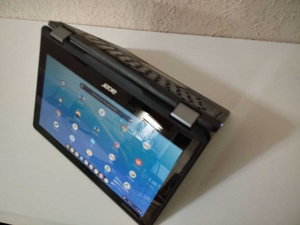 Acer Chrome book Spin 11 2-in-1 Convertible 11.6" HD Touchscreen — 3