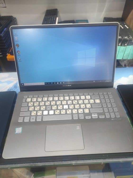 Ноутбук: ASUS Vivo Book (Б/у) — 2