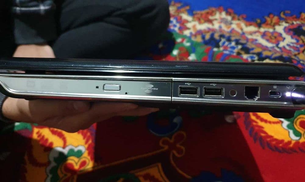 Noutbuk HP Povilion PC — 1