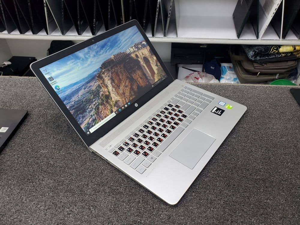 Hp Pavilion Laptop — 2