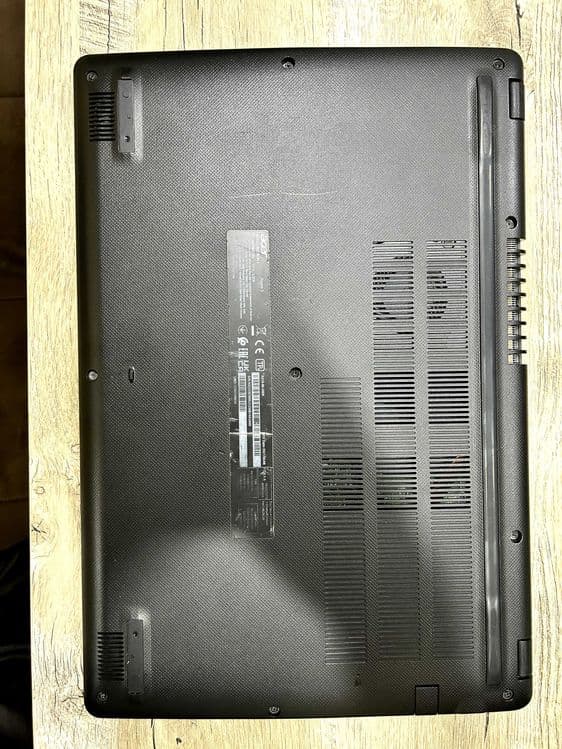 Acer notebook core i3 — 3