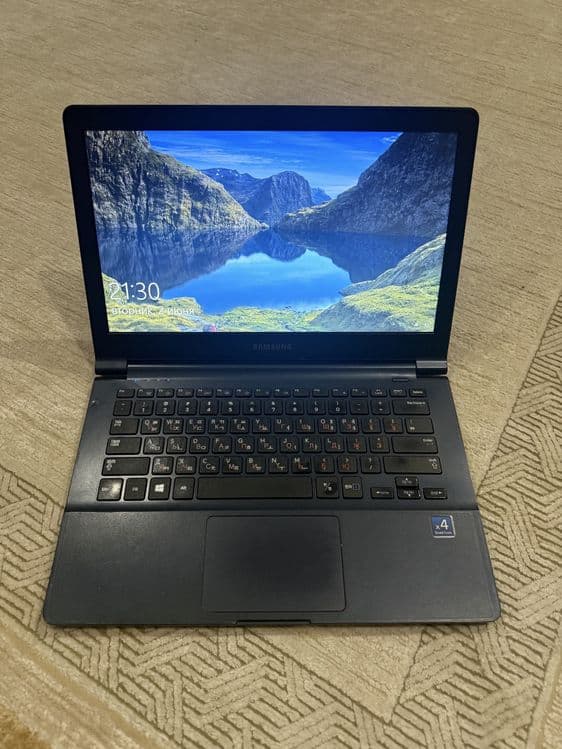 Продается свой ультрабук Samsung  ATIV Book 9 Lite